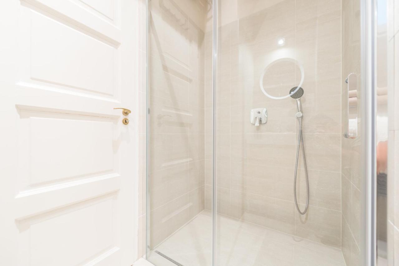 Downtown Heart 3 Bdr, 2 Bath, A/C Apartman Budapest Kültér fotó