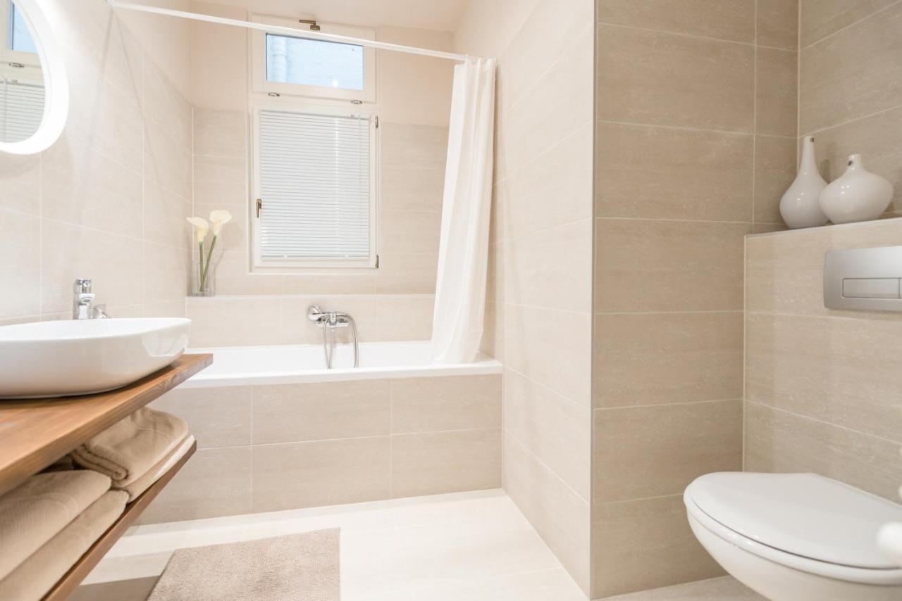 Downtown Heart 3 Bdr, 2 Bath, A/C Apartman Budapest Kültér fotó